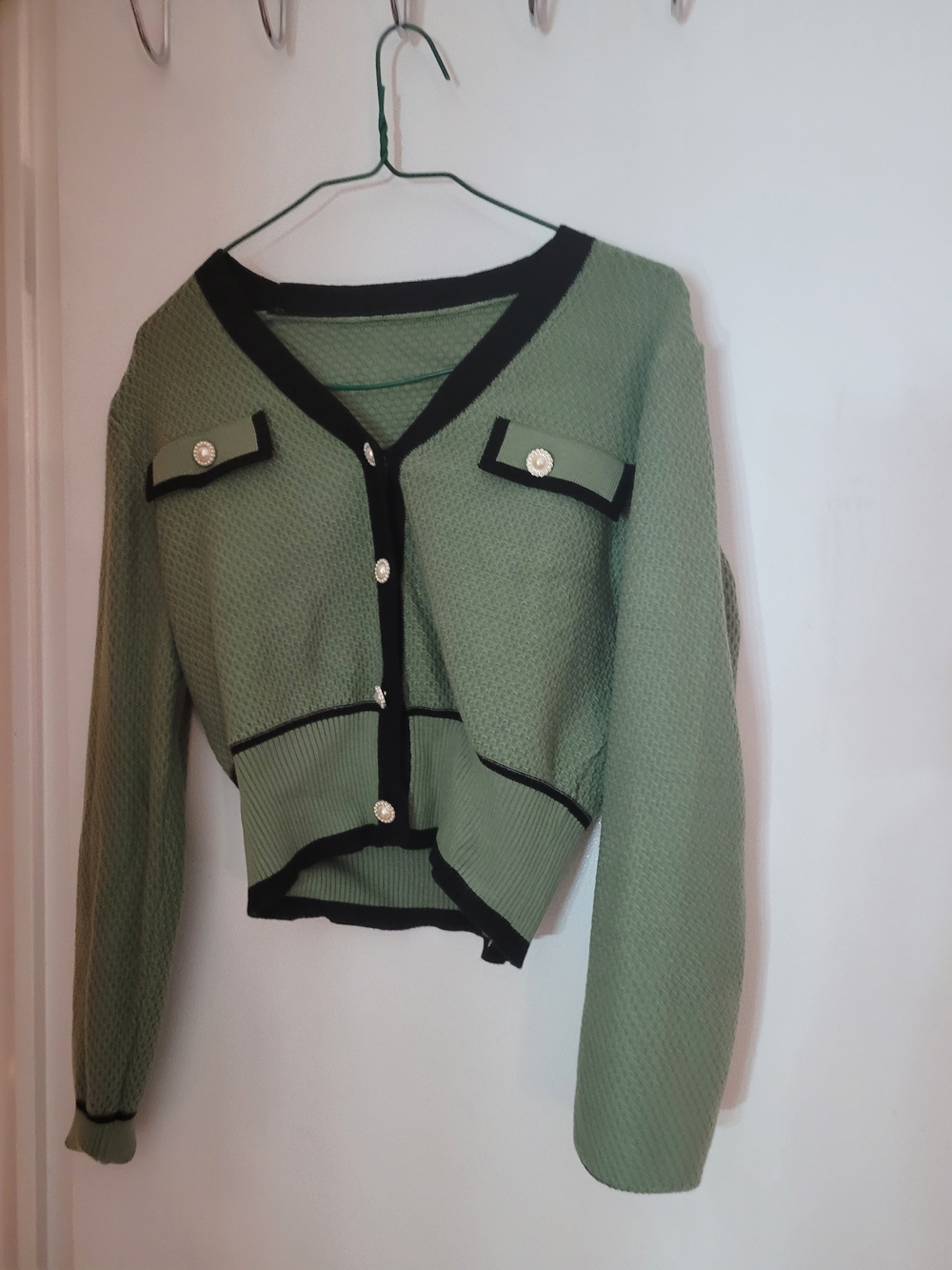 Olive Green Contrast-Trim Women's Cardigan Sweater